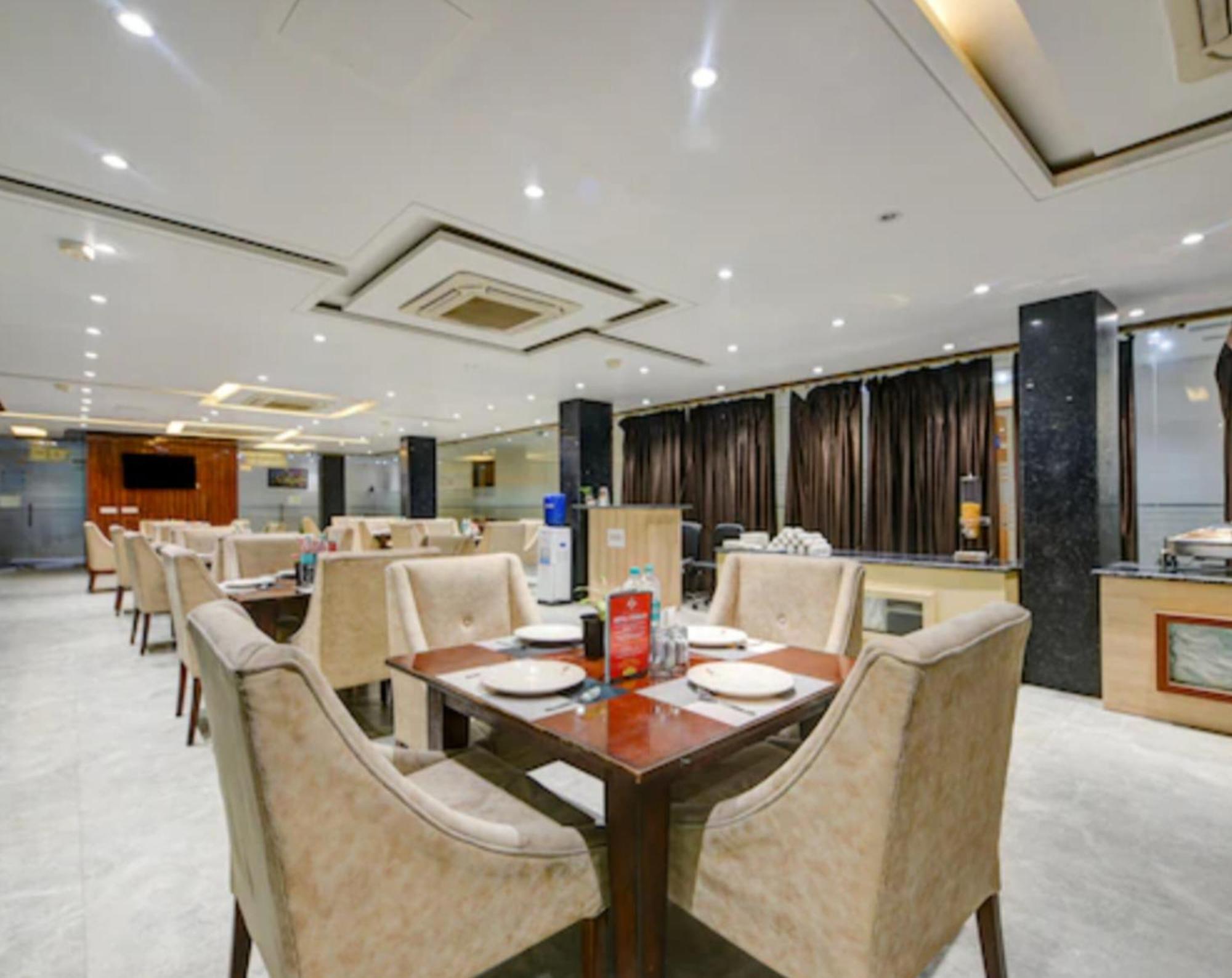 Hotel Stanley-near Delhi Airport New Delhi